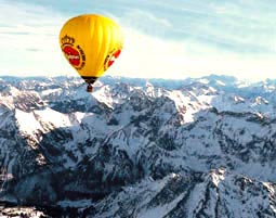 Alpen-Panorama im Heißluftballon